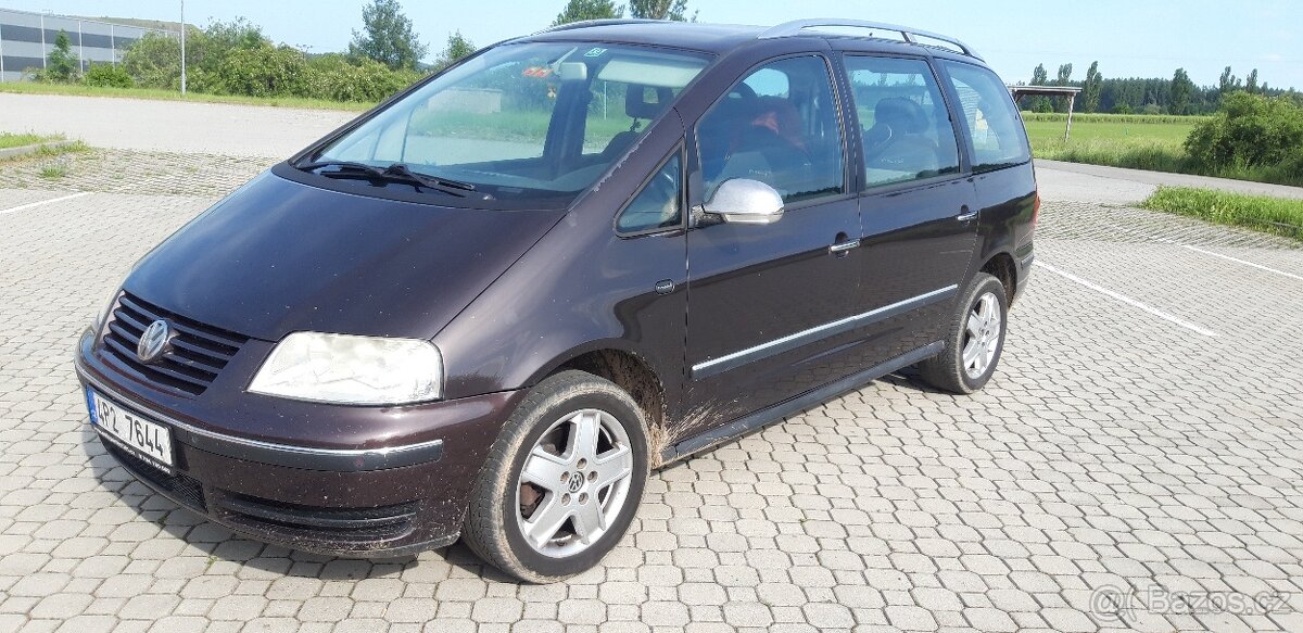 VW Sharan 1.9 TDI Freestyle 85 kw nová STK - 3