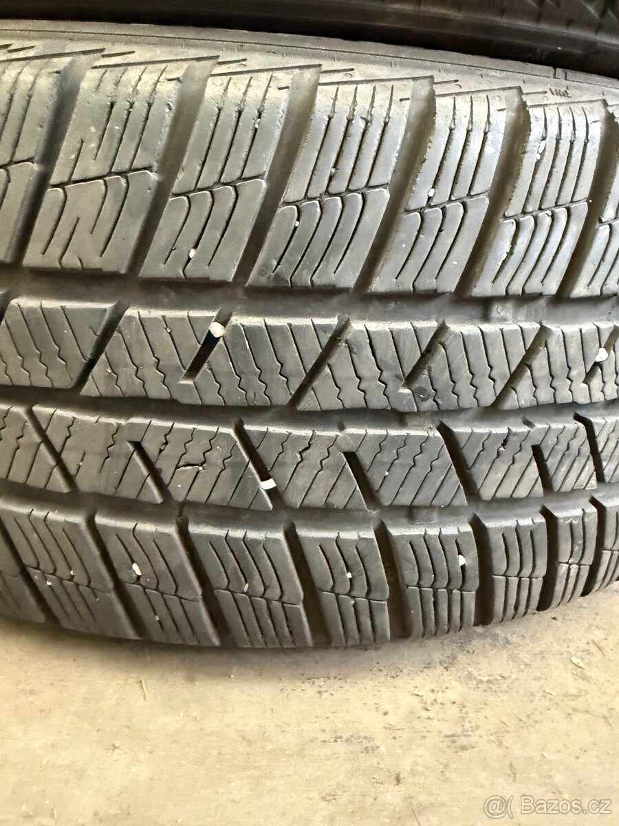 2x zimní pneu r18 215/50/18 - 3