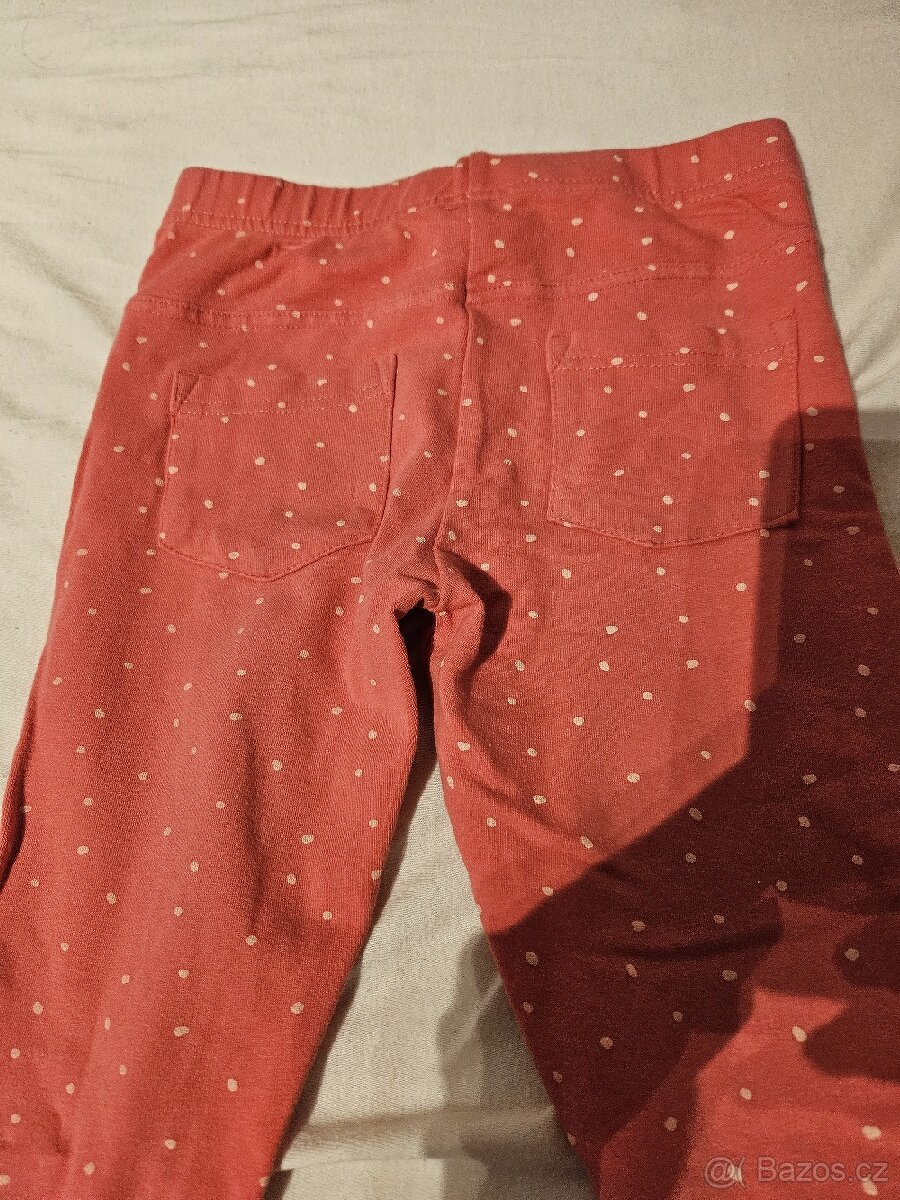 Kalhoty s puntíky - 3