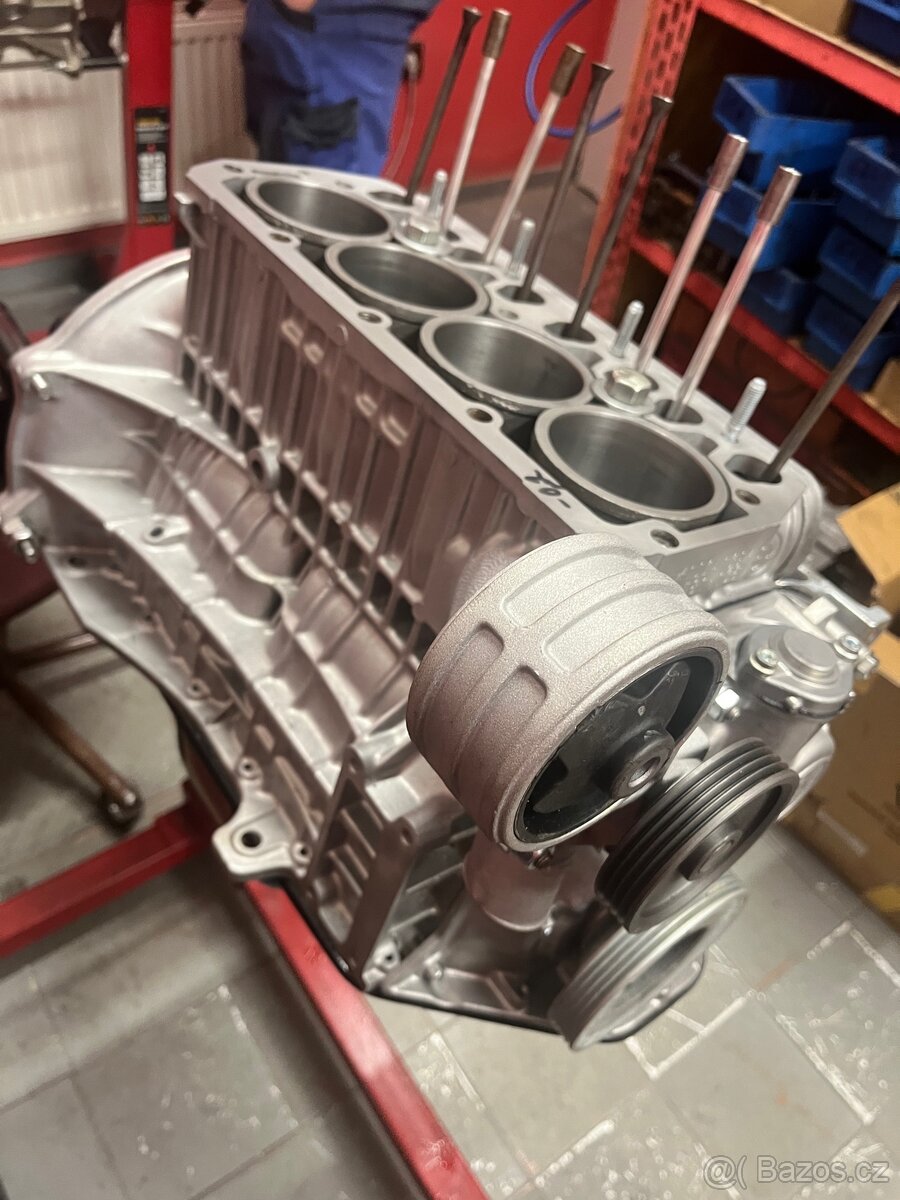 Prodám motor škoda 136 - 3