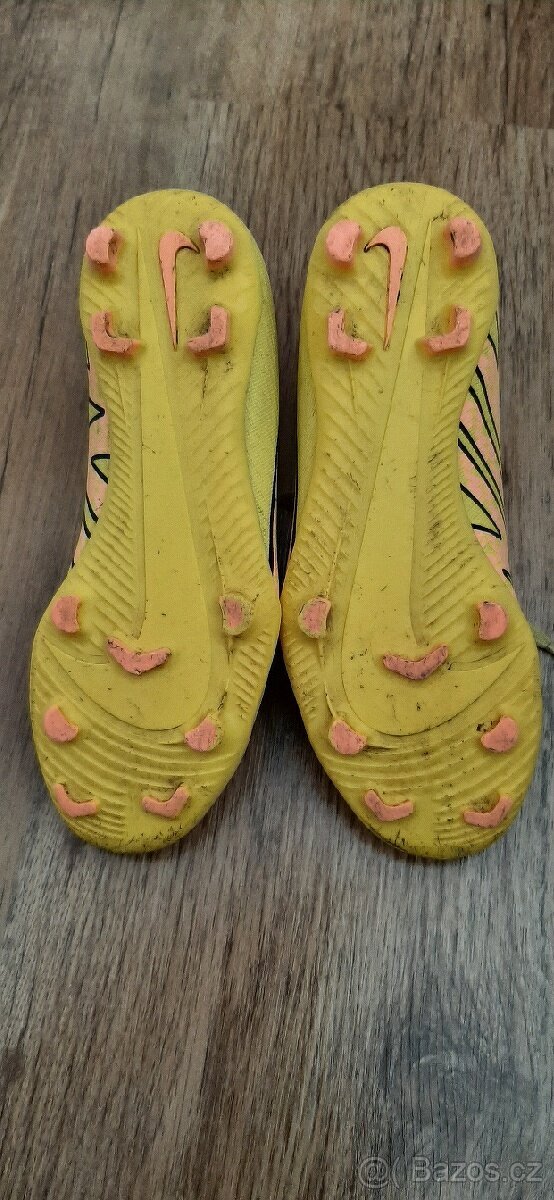 Kopačky Nike - 3