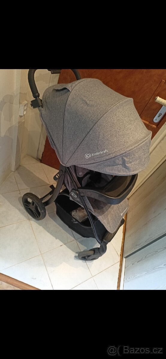 Kinderkraft kočárek s pultikem - 3