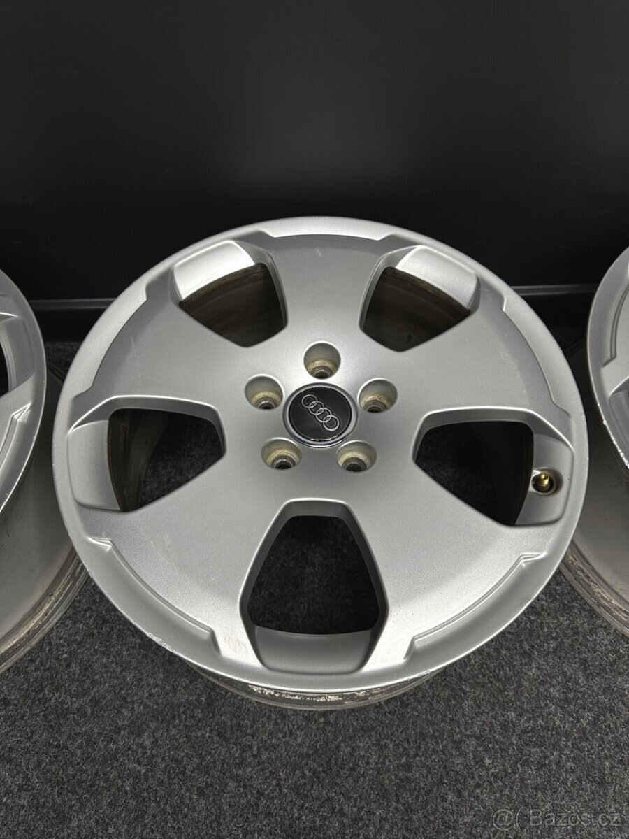 Alu AUDI 5x112 17” 8P0601025C - 3