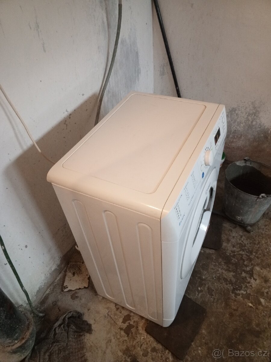 Automatická pracka úzká, vhodná panelak - 3