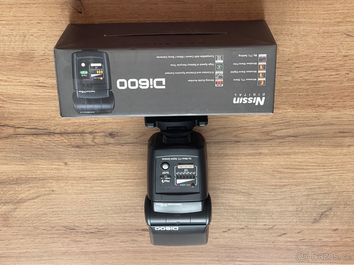 Externí blesk pro Nikon Nissin Di600 - 3