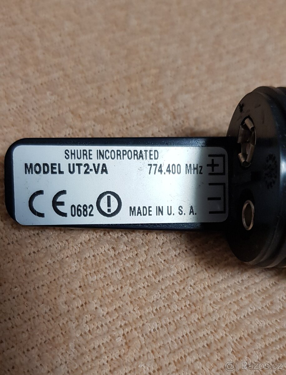 Vysielač handka mikrofón SHURE UT2 - 3