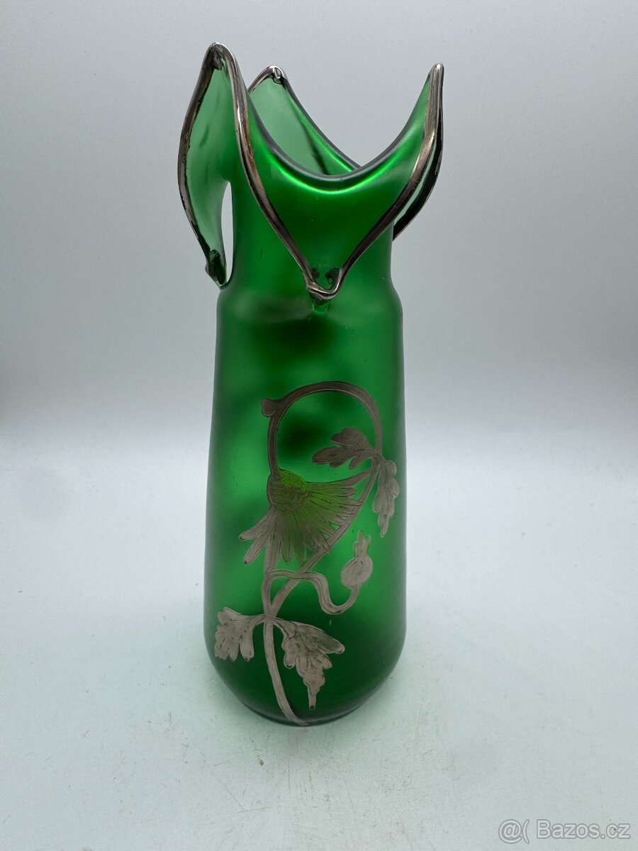 Sběratel nabízí staré secesní vázy - 3