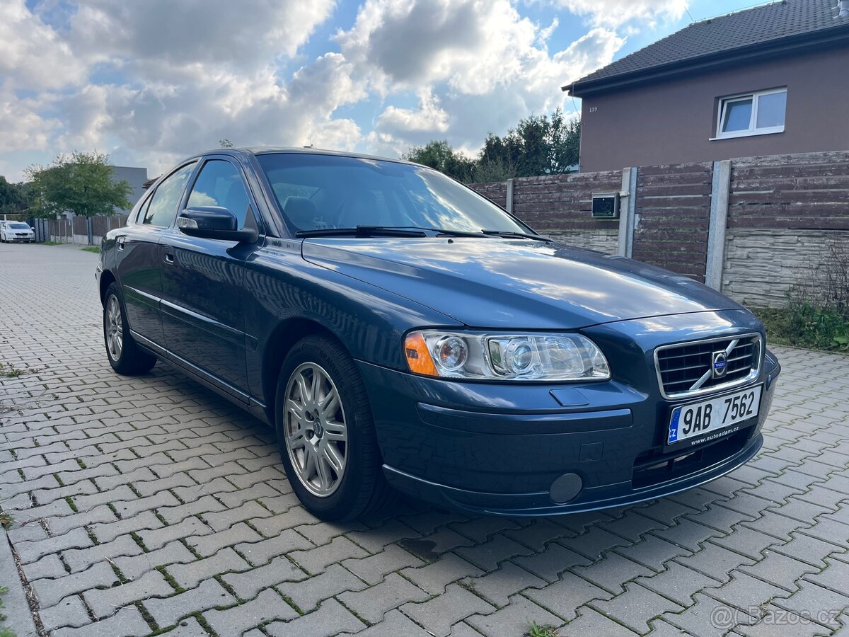 Volvo S60 2.4 D5 136kW - díly z vozu - 3