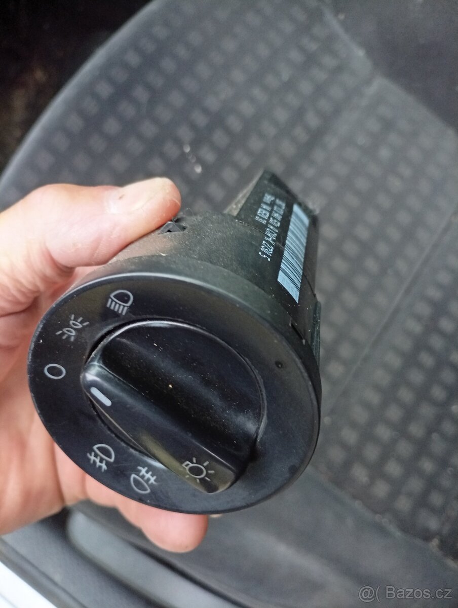 Díly VW Passat B 5.5 - 3