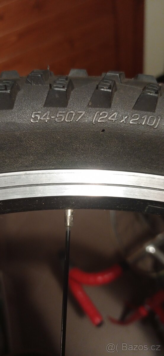 Přední kolo mtb nové vel. 24 - 3