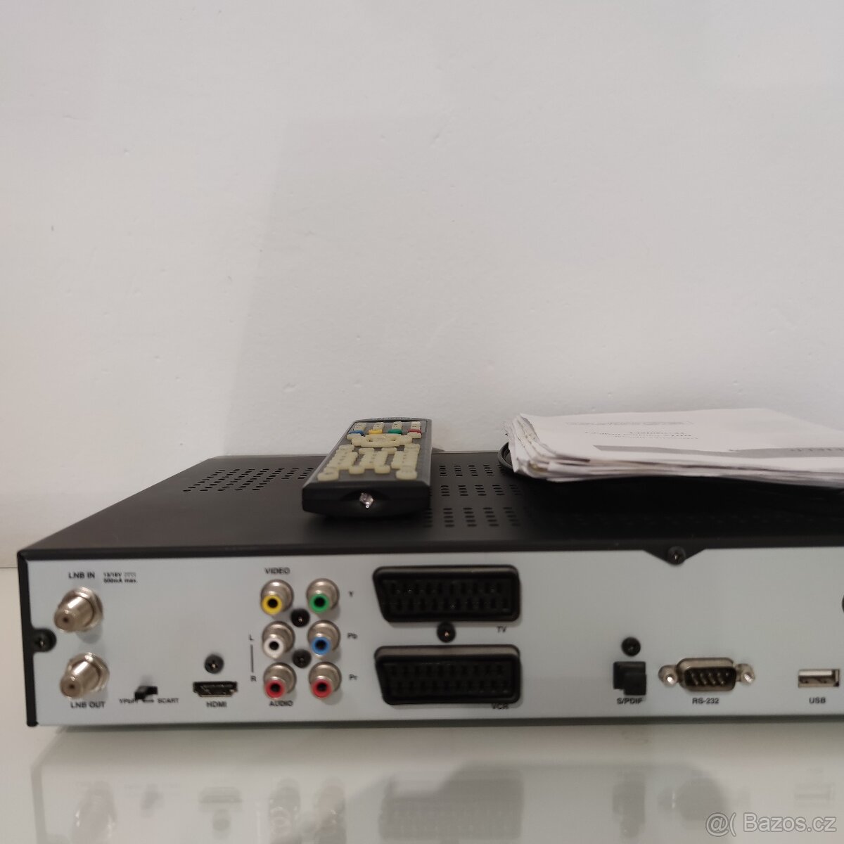 Satelitní přijímač Topfield TF7700HSCI. - 3
