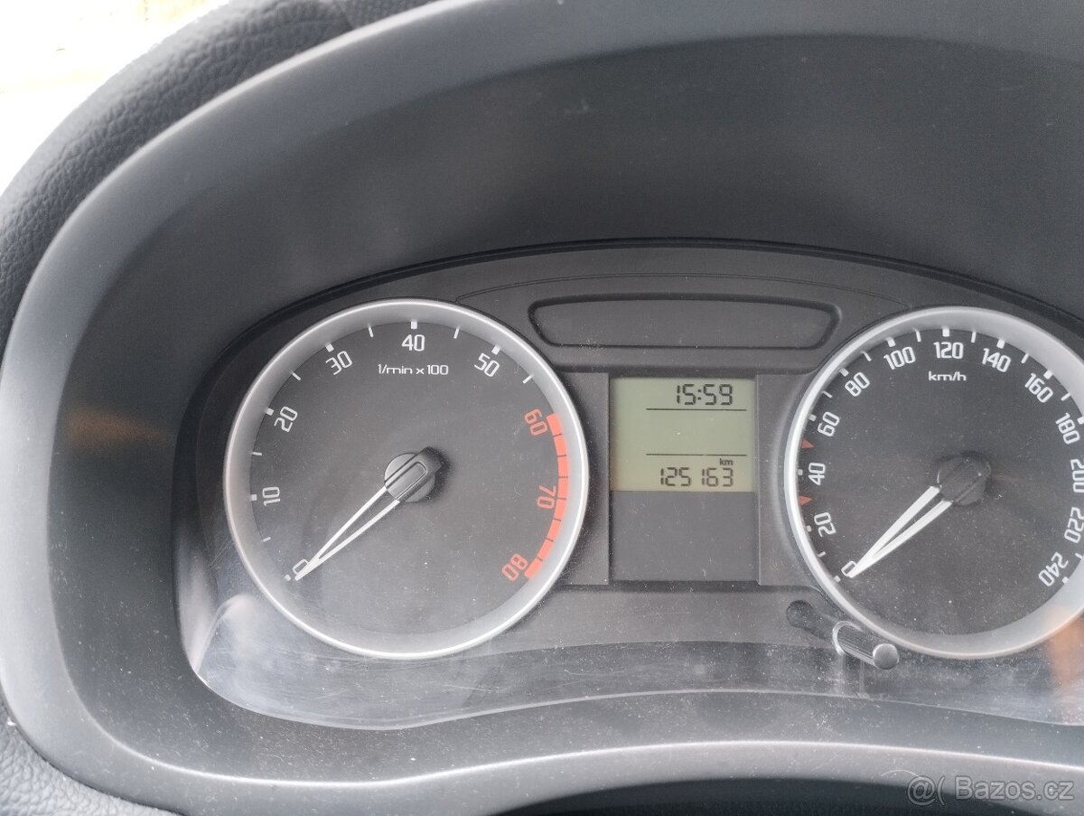 Škoda Fabia 2, 1.2 HTP - 3