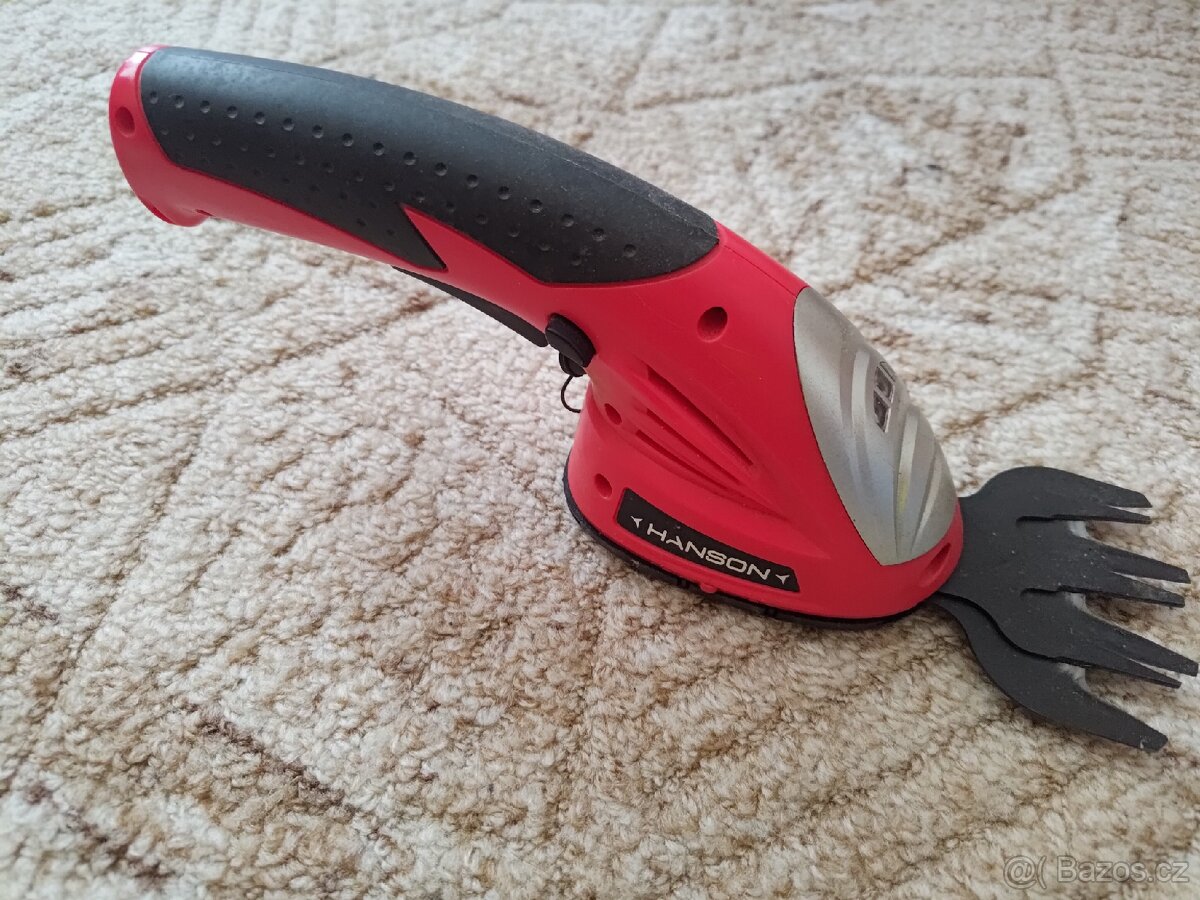 Nůžky na trávu Avenberg - 3