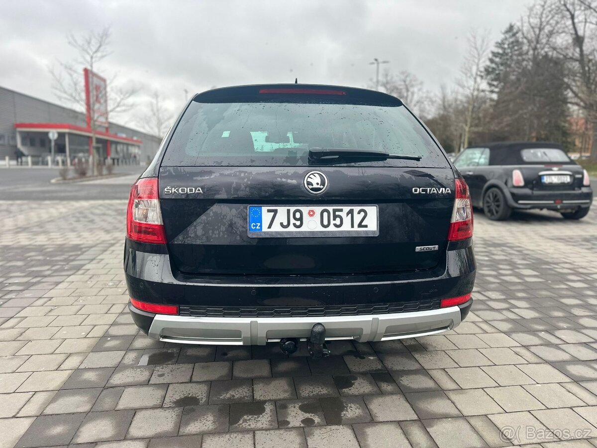 Škoda Octávia Scout - 3
