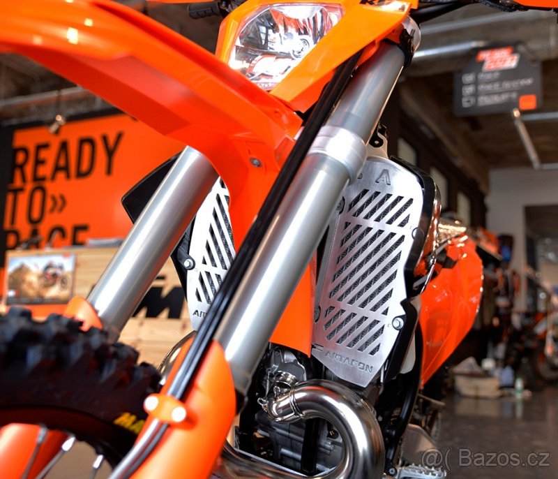KTM, Husqvarna, Beta Výztuhy kryty chladiče s ventilátorem