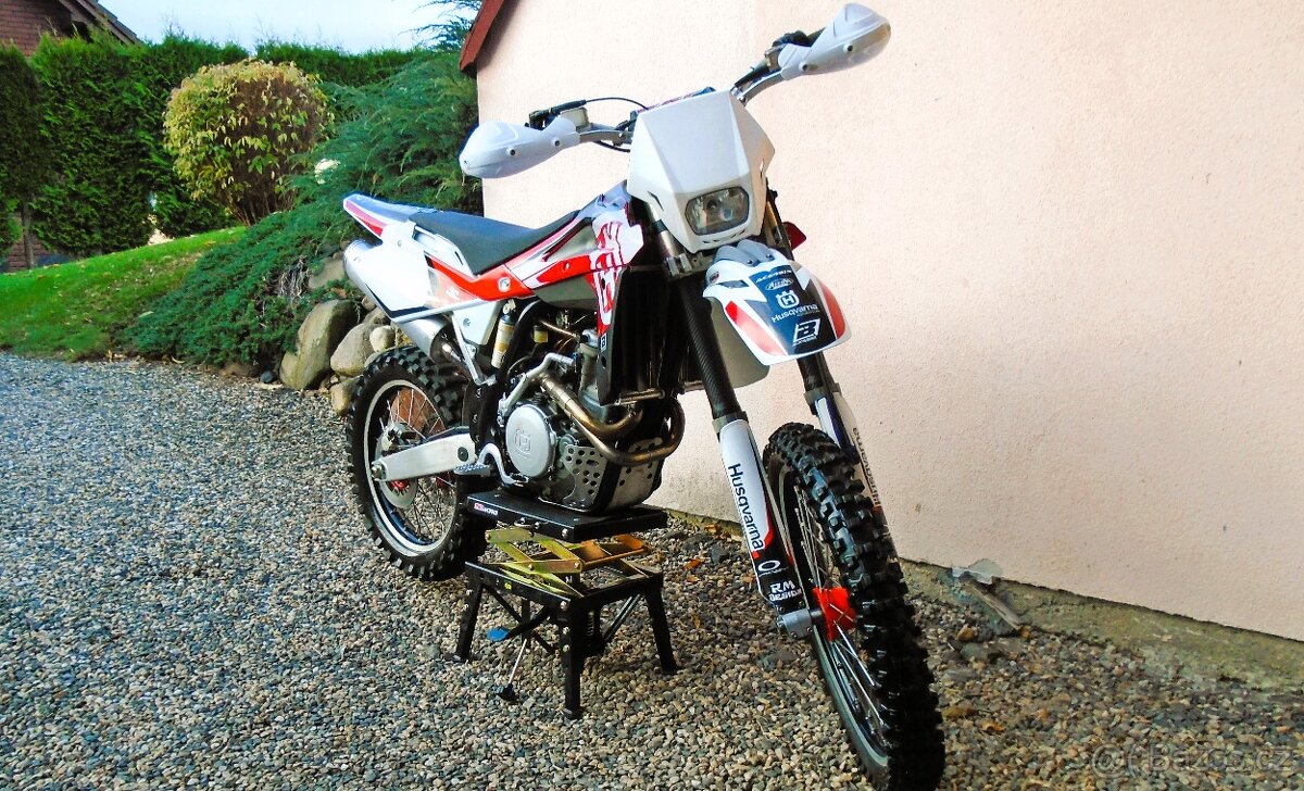 Husqvarna TE 250 - r. 2006