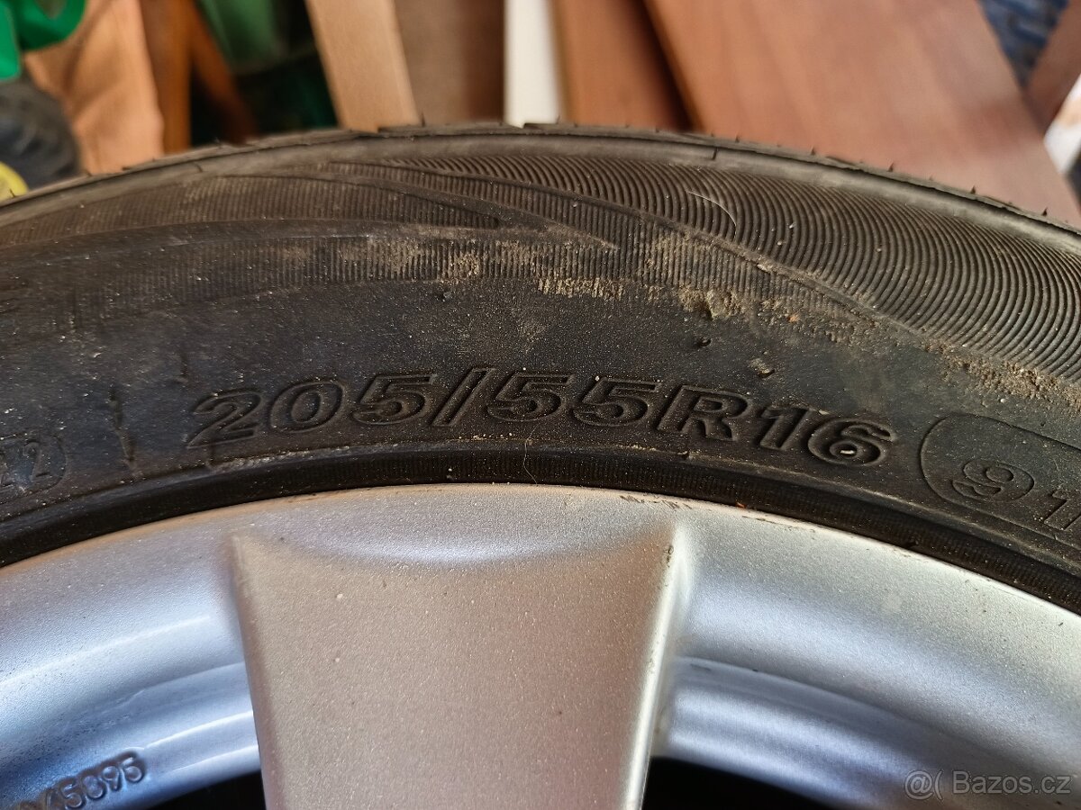 Litá kola+pneu 5x120 205/55/16 - 3