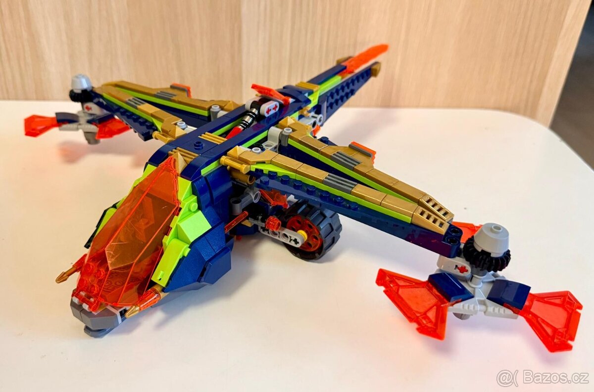 Lego Nexo Knights 72005 Aaronův samostříl - 3