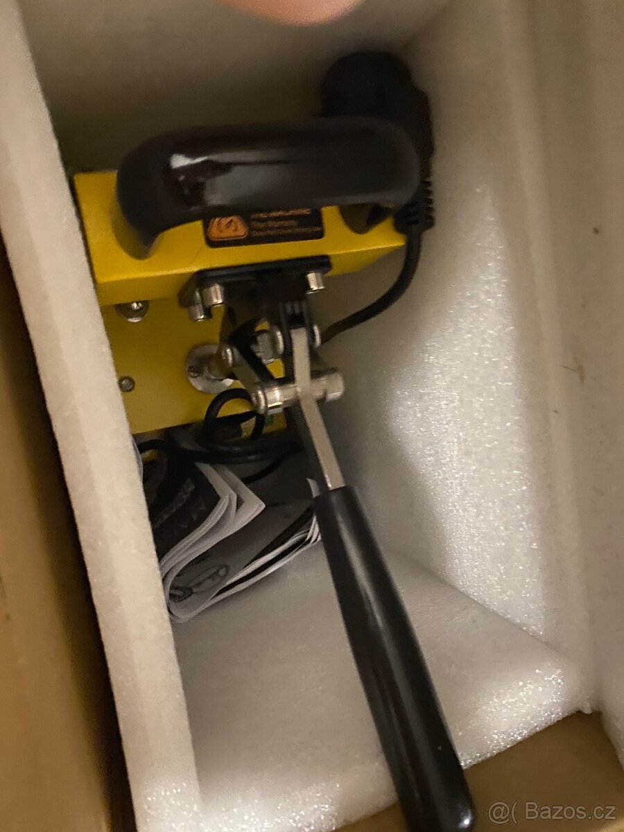 Hydraulický lis 600kg - 3