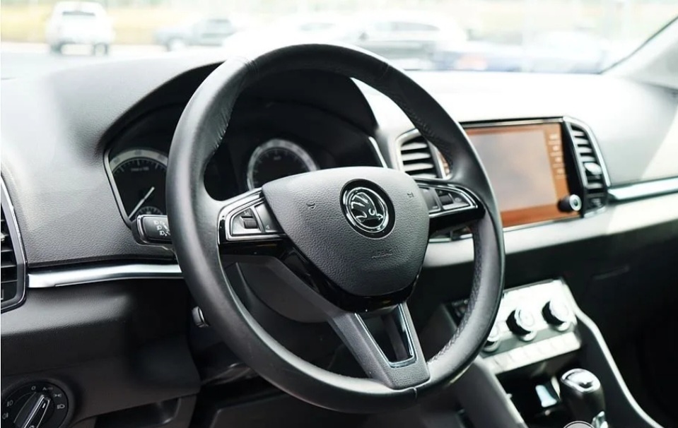 ŠKODA KAROQ 1.5TSi model 2020 - 3