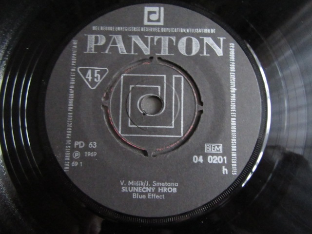 SP Blue Effect - Slunečný hrob - 3