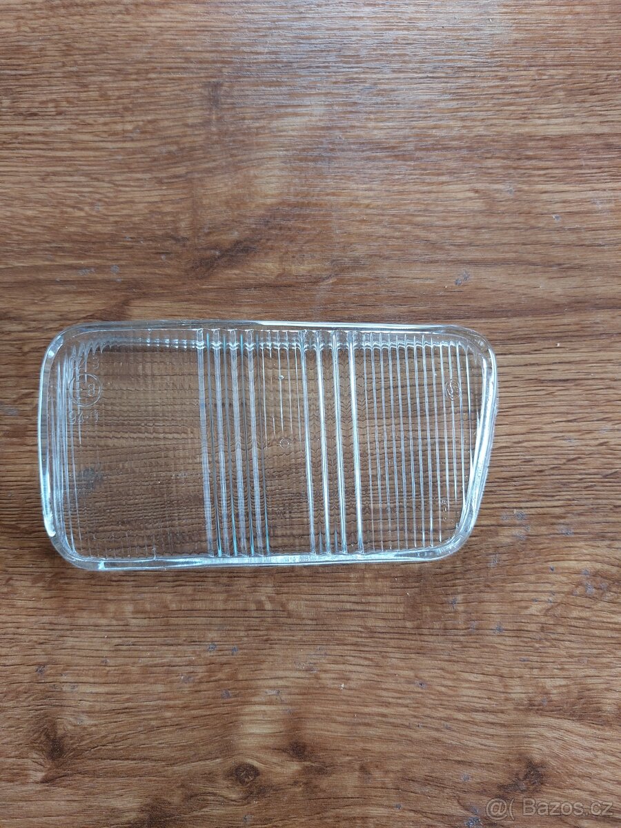 Sklo před. světl. Škoda 105/120,Fav.,Felicia,Octavia - 3