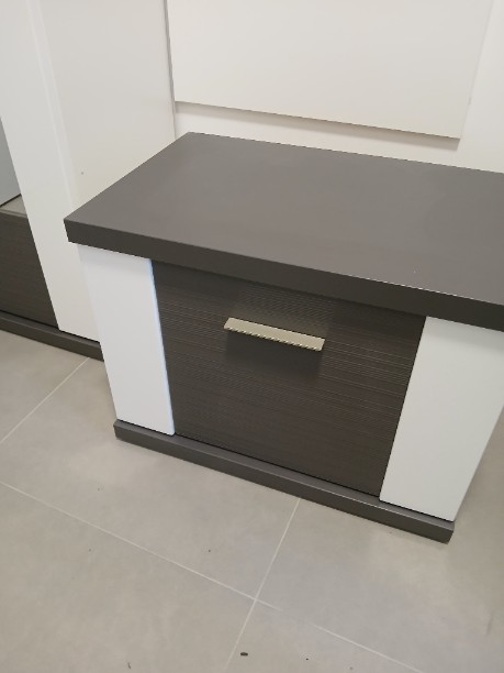 Šatní skříň do předsíně nová - 3