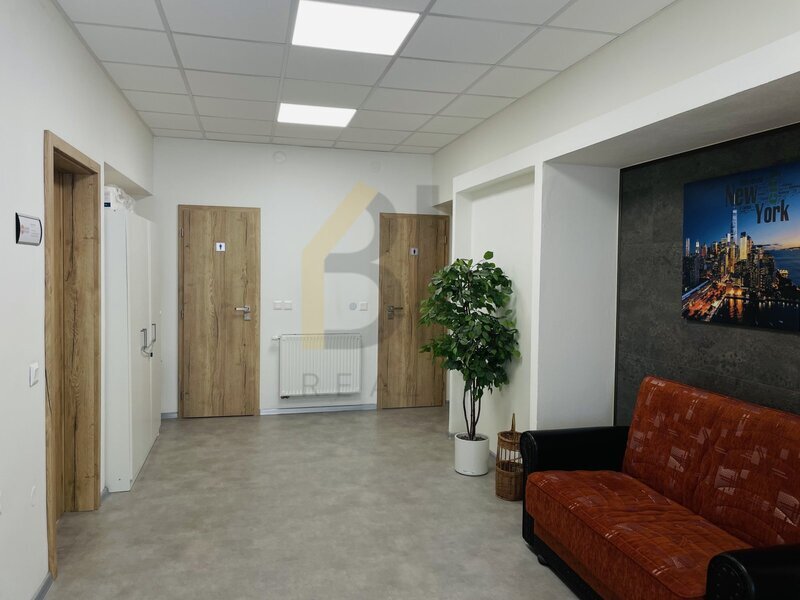 Pronájem komerčního prostoru, 25 m2, Legionářů, Hodonín - 3