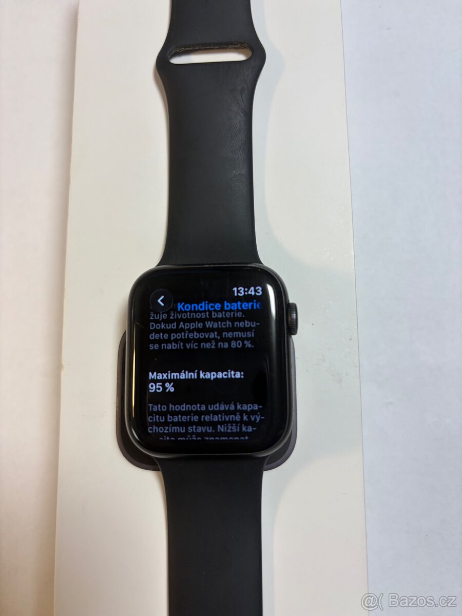 Apple Watch 6 44mm kondice baterie 95% s kabelem Cena 2999k - 3