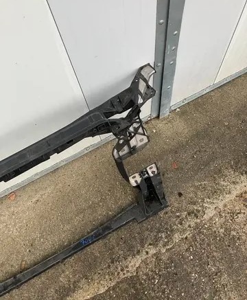 original chladicova stena audi A4 A5 b9 8W0 nova - 3