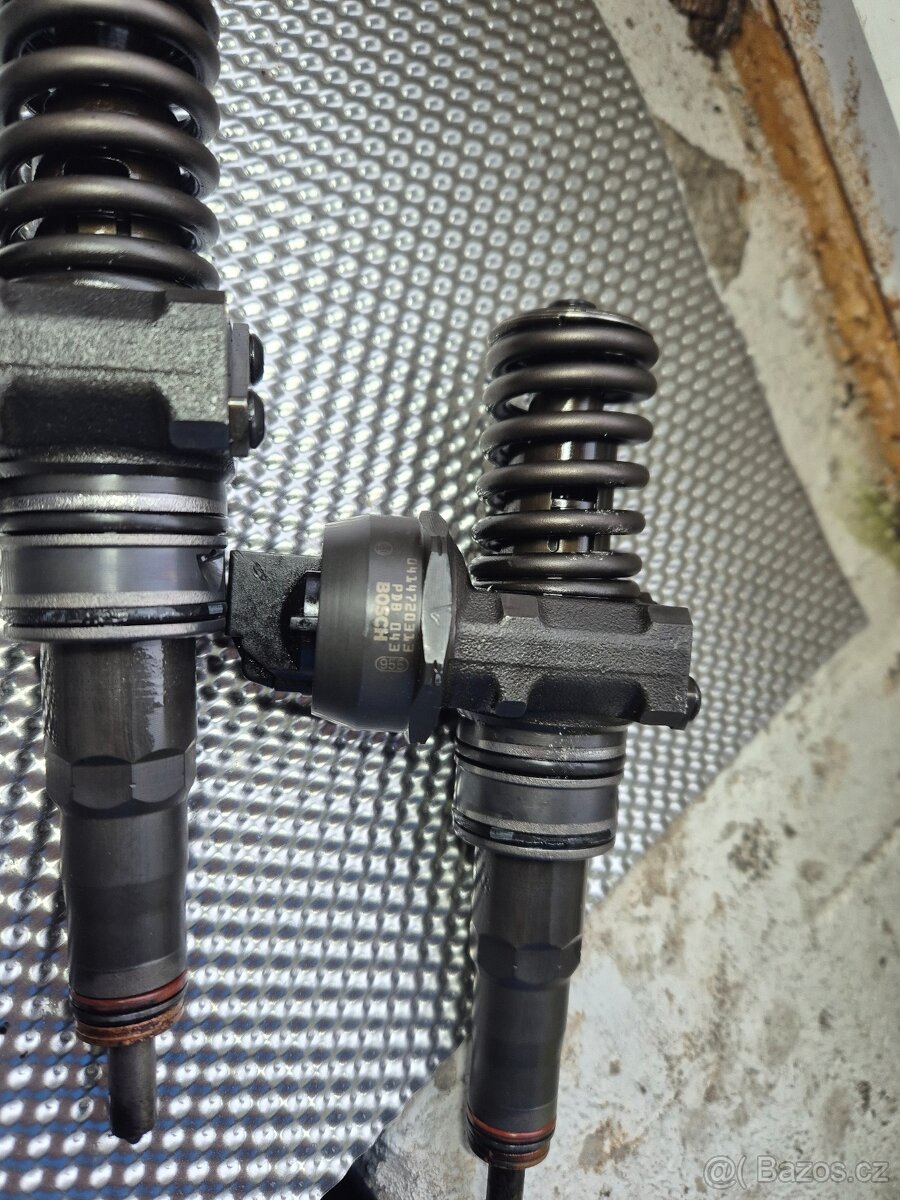 VW Golf 5 1.9 TDI BLS vstřikovače - 3
