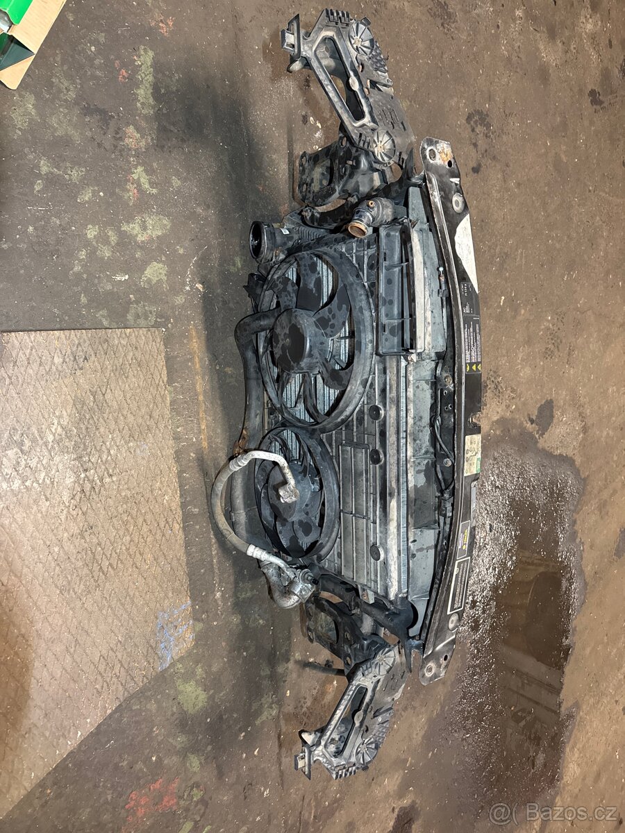 Octavia 2 hladinová stěna - 3