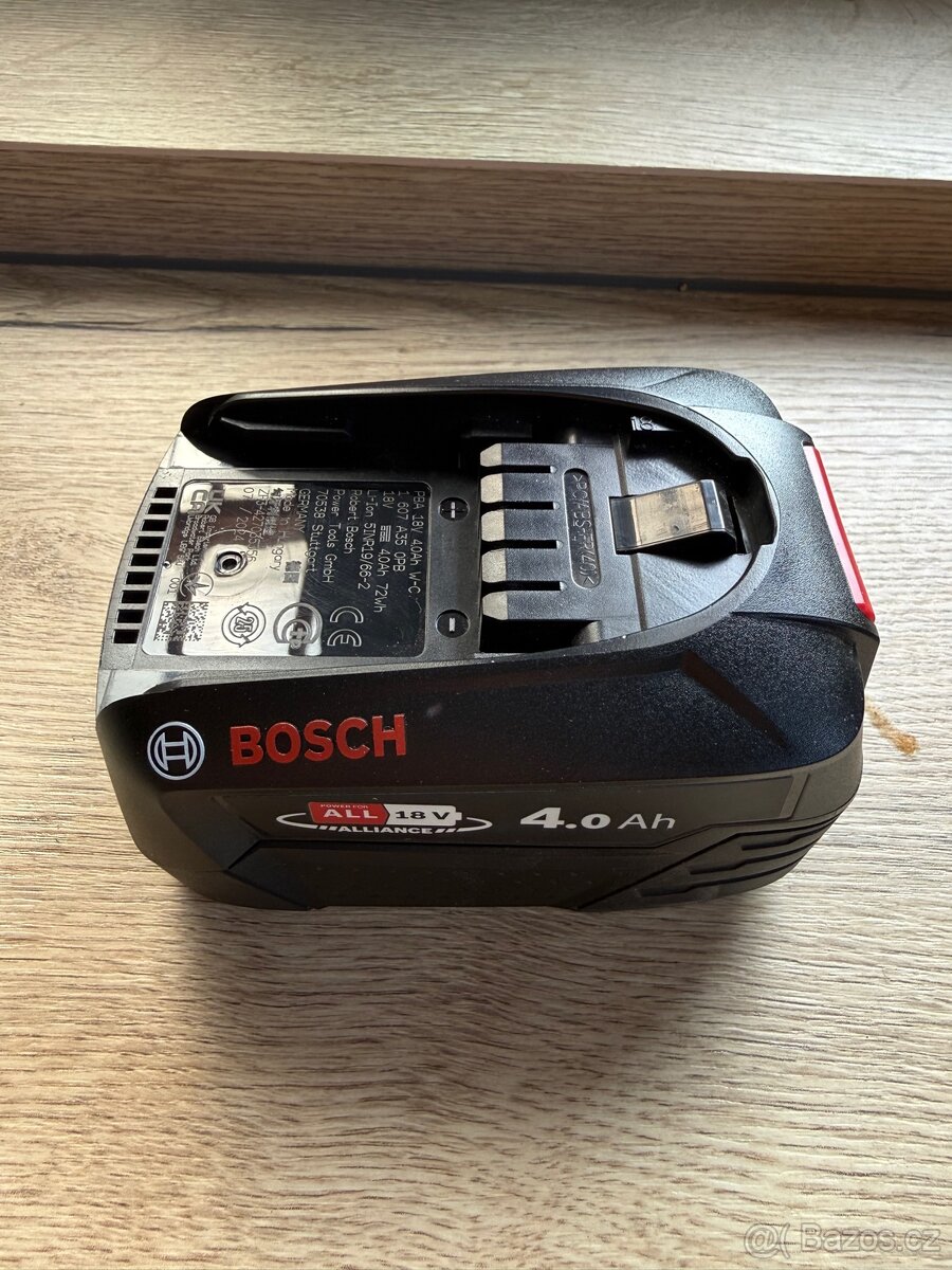 Bosch akumulátor 18V 4Ah - 3