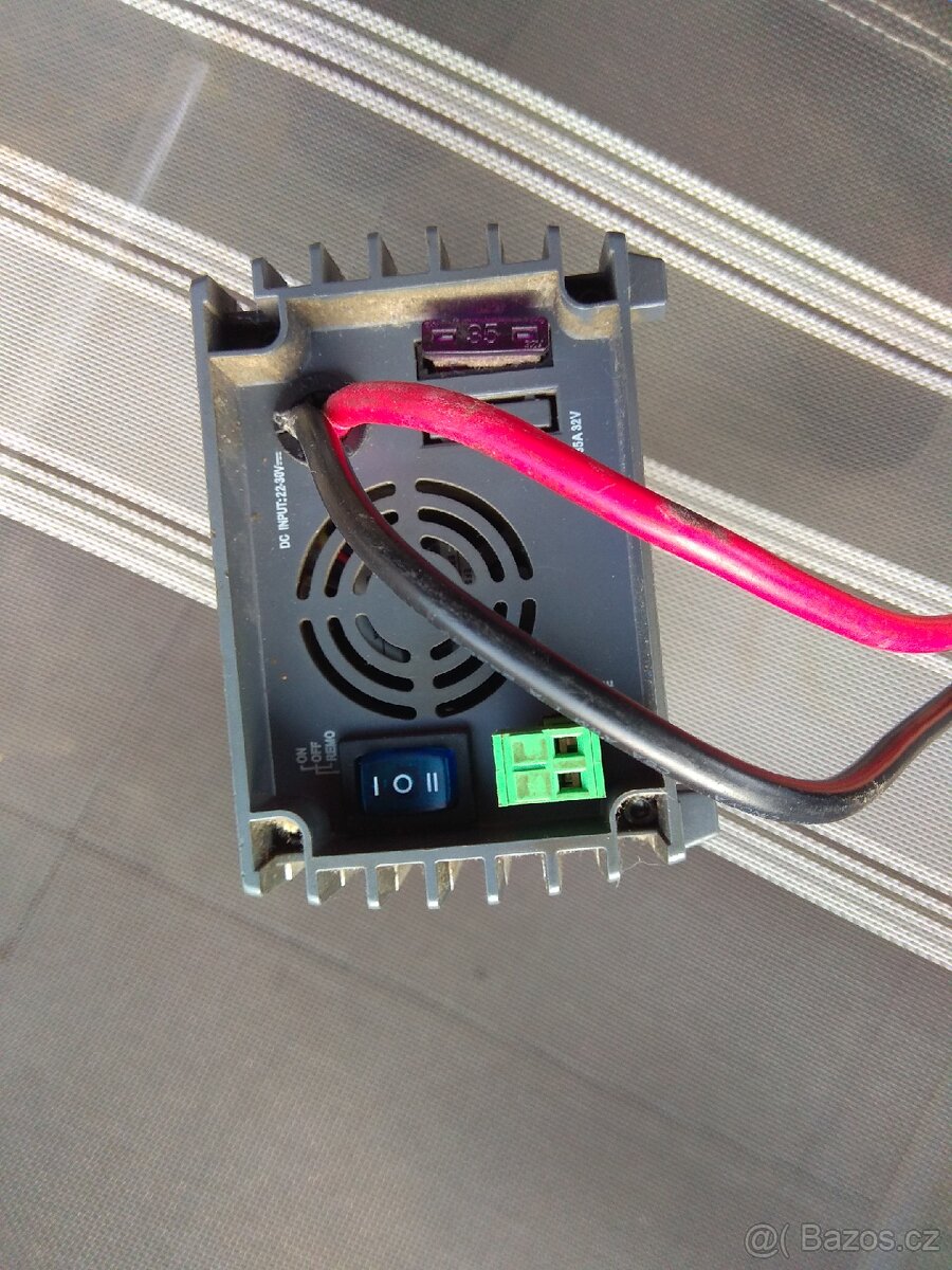 Měnič napětí 24 V - 3