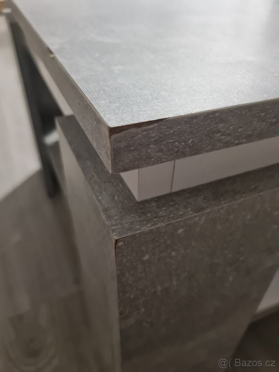 Konferenční stolek - 3