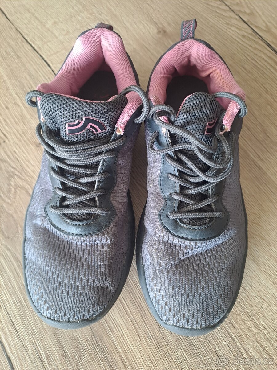 dívčí tenisky vel. 37 - 3