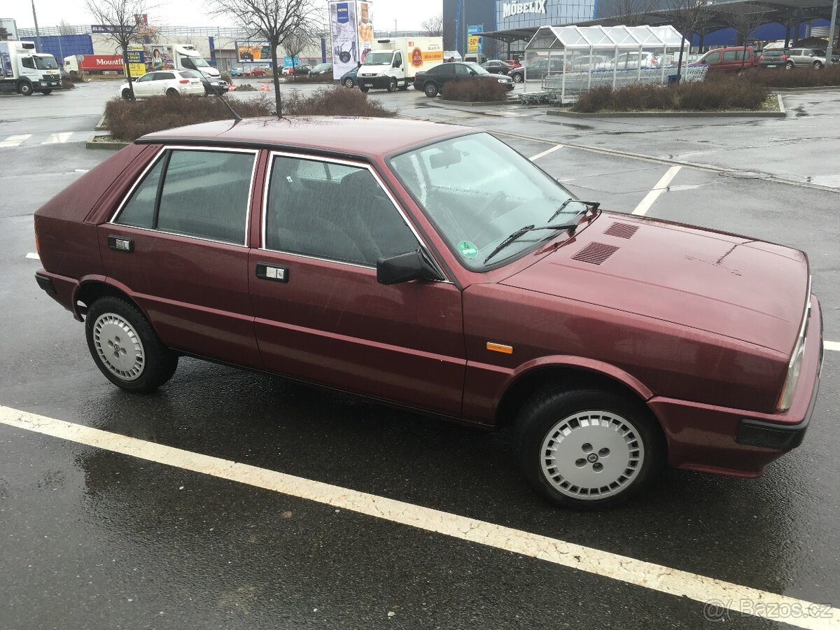 Lancia Delta GT 1991 - Legenda rallye na denní ježdění - 3