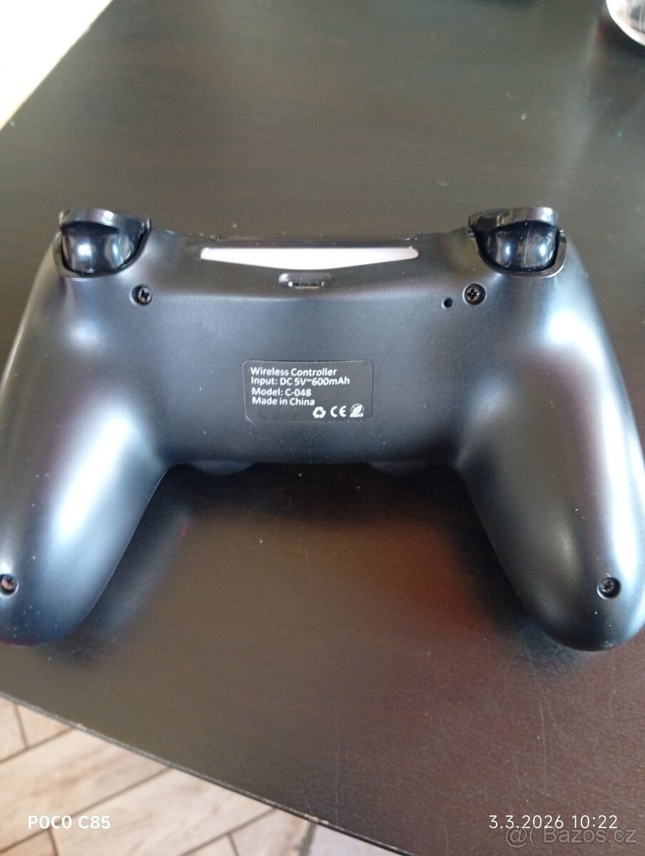 Ovladače na ps 4 - 3
