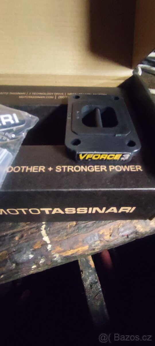 Vforce klapky sání karbonové minarelli AM6 - 3