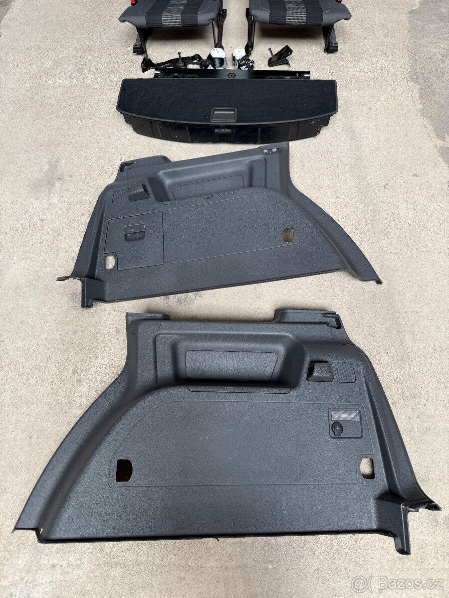 Sedačky Volkswagen Touran 7 míst - 3