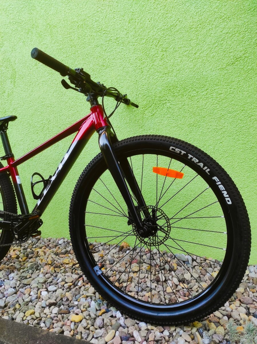 Značkové kolo Levit DRACO EVO 27,5"/13,5"(red black pearl) - 3