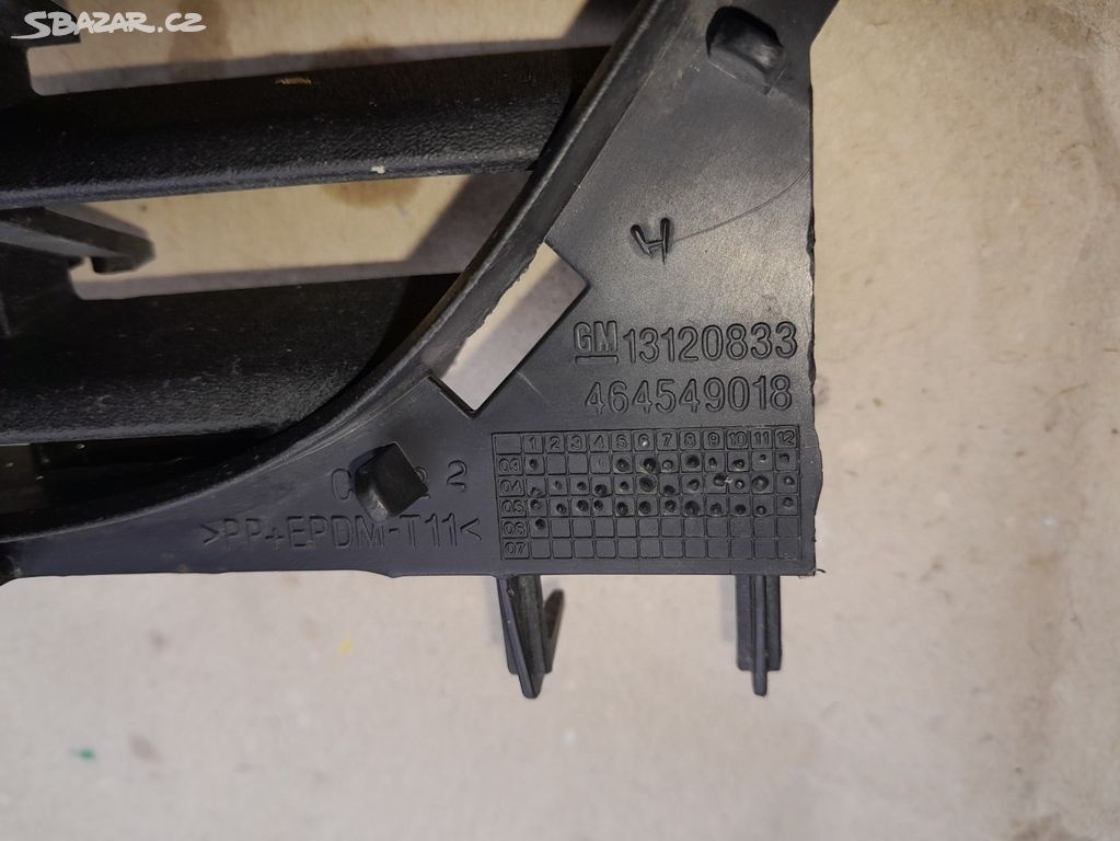 Mřížka předního nárazníku Opel Corsa C 13120833. - 3