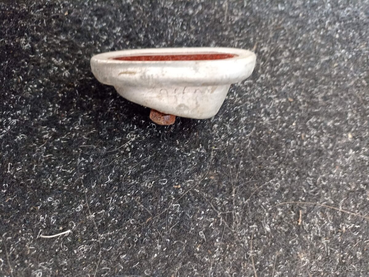 Zadní odrazka,víko spojkové, Stadion s11 - - 3