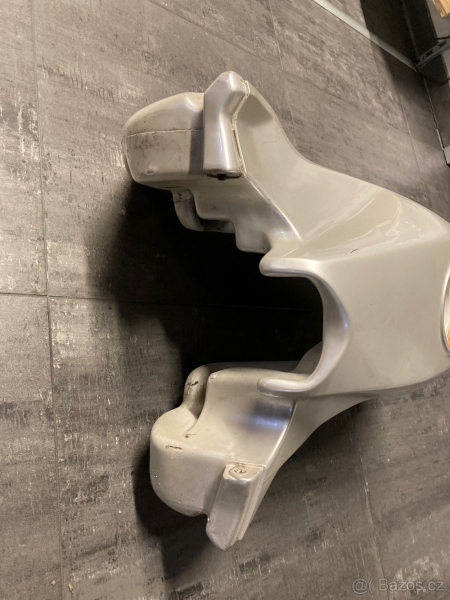 nádrž BMW R1100RS - 3