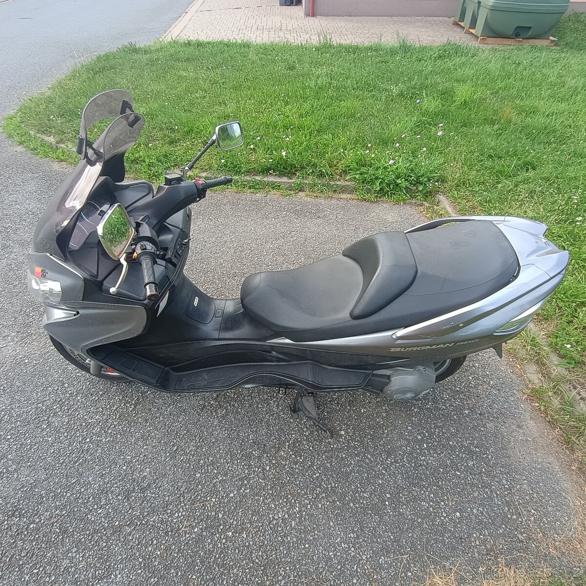 Suzuki Burgman 400 - 3