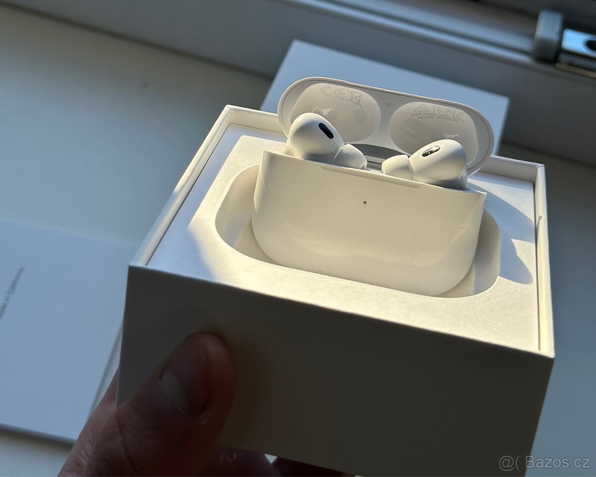 Apple AirPods Pro 2 gen. / ORIGO - ZÁRUKA iStyle- FAKTURA - 3