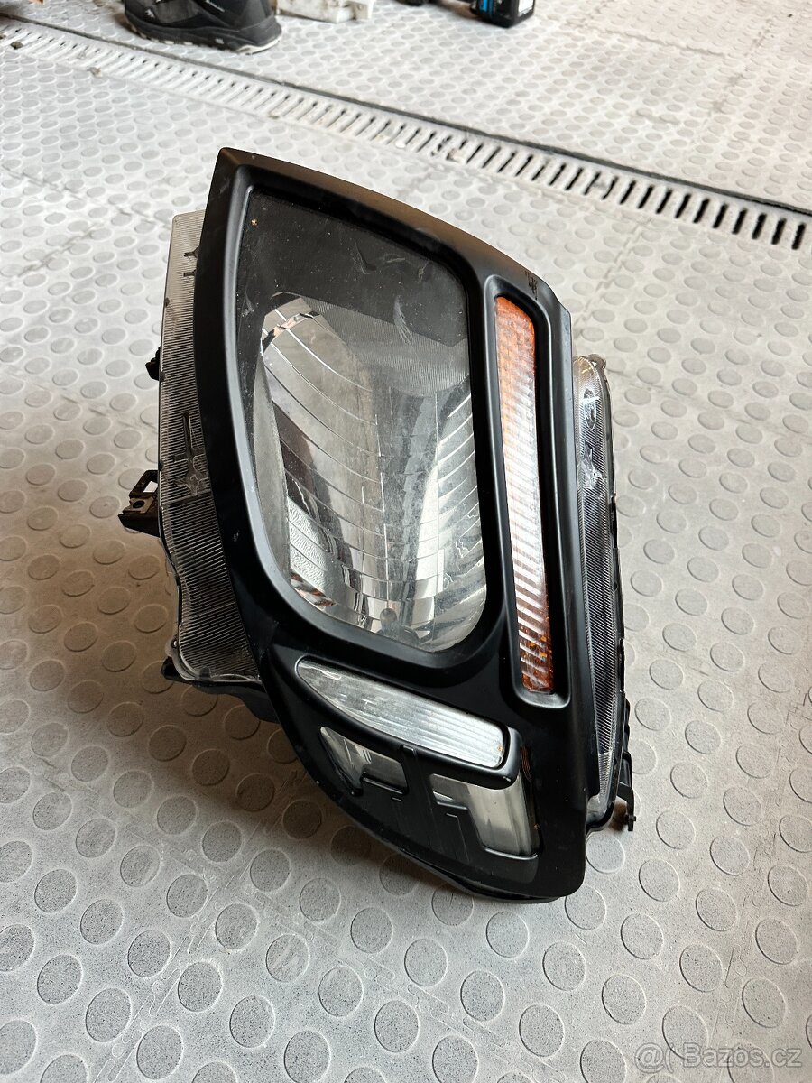 NARAZNIK A SVĚTLA NA FORD RANGER T6 WILDTRAK - 3