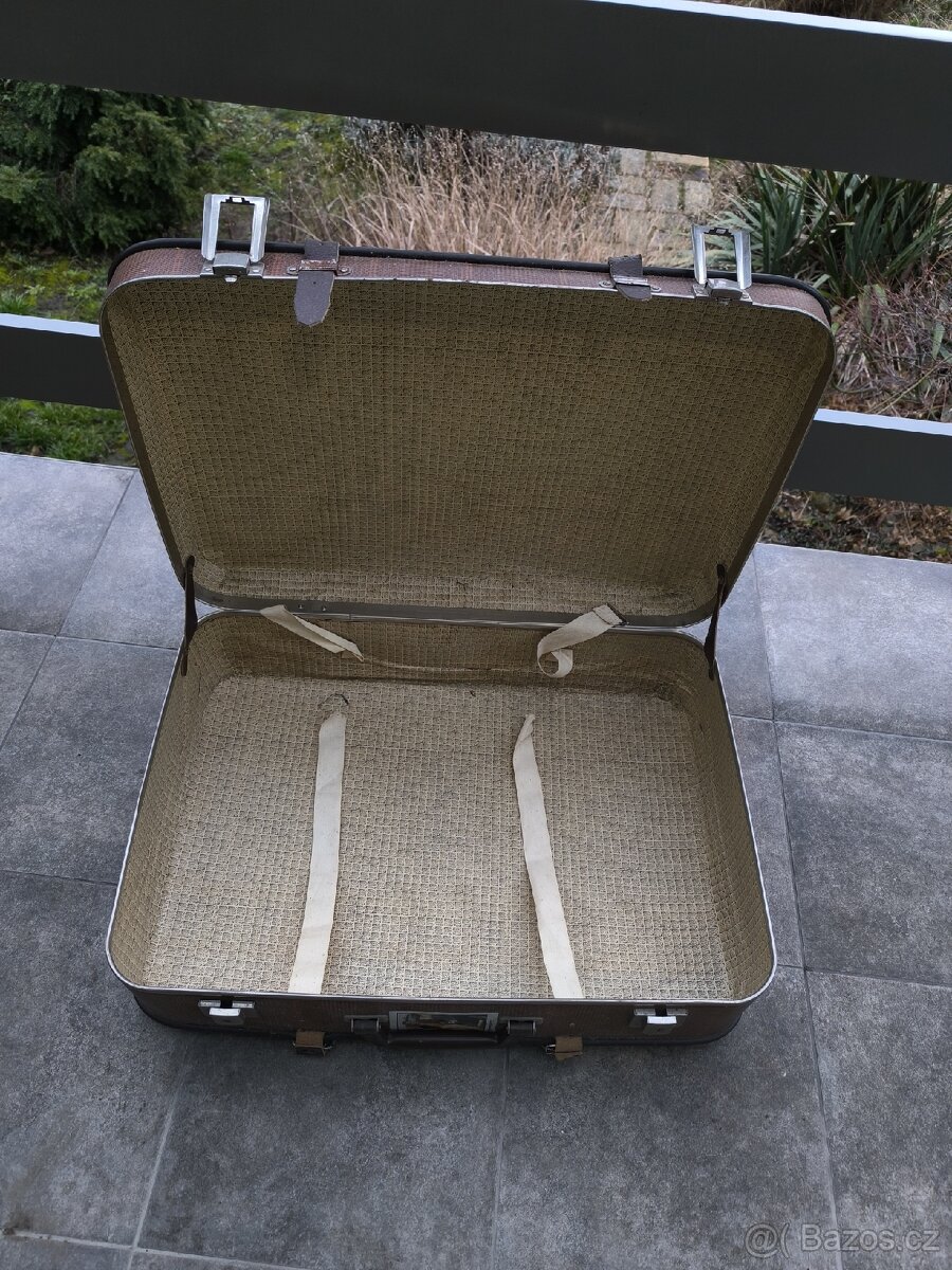 Starý kufr "papírák" - 3