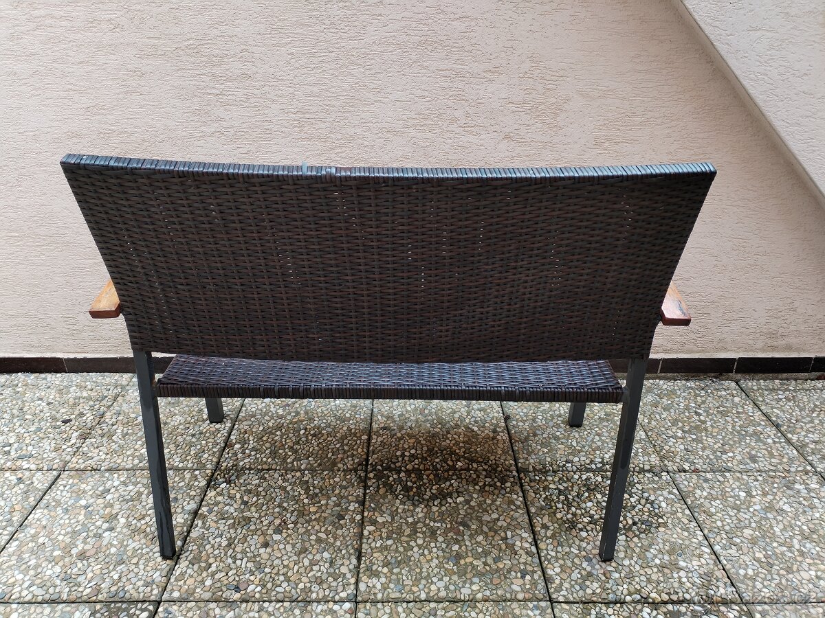 Zahradní lavička - 3