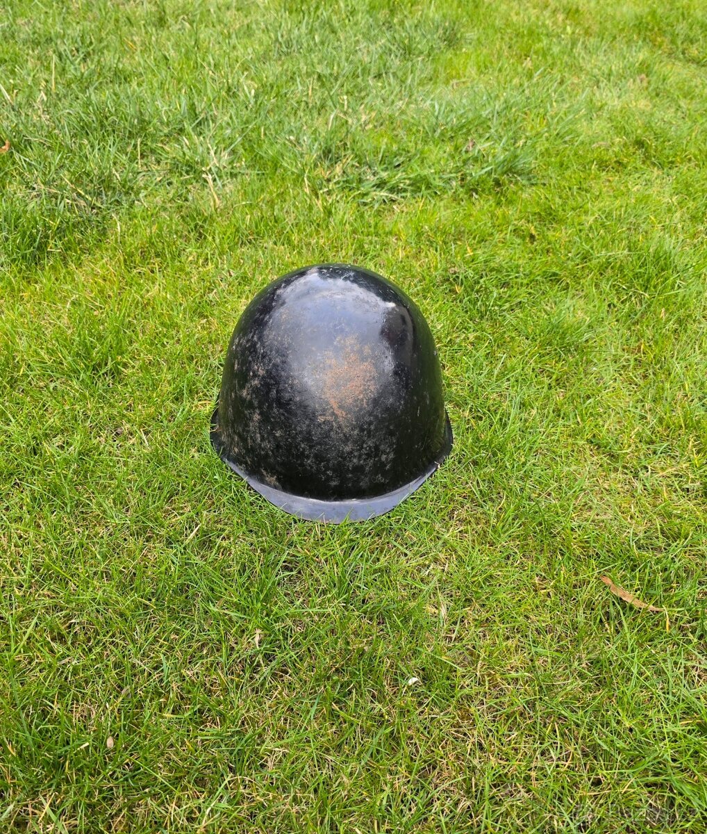 Historická přilba - 3